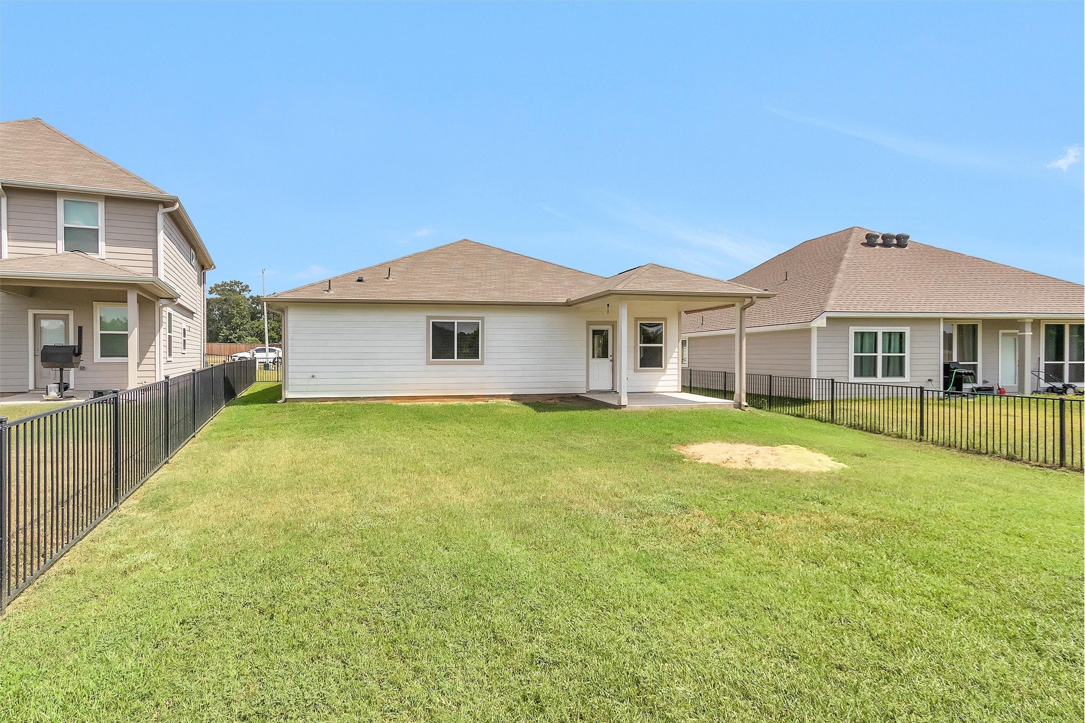 223 Shoreview Drive Conroe, TX 77303 - Photo 36 of 39