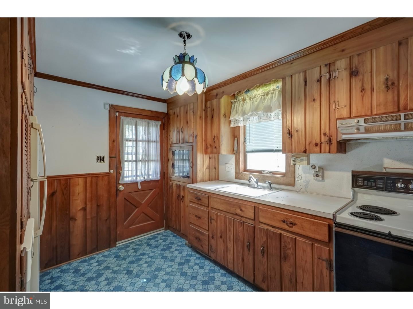 373 Front Street Atco, NJ 08004 - Photo 5 of 25 Gallery Image 5