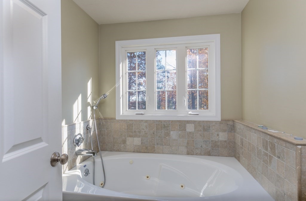 134 Piper Road Ashby, MA 01431 - Photo 11 of 19