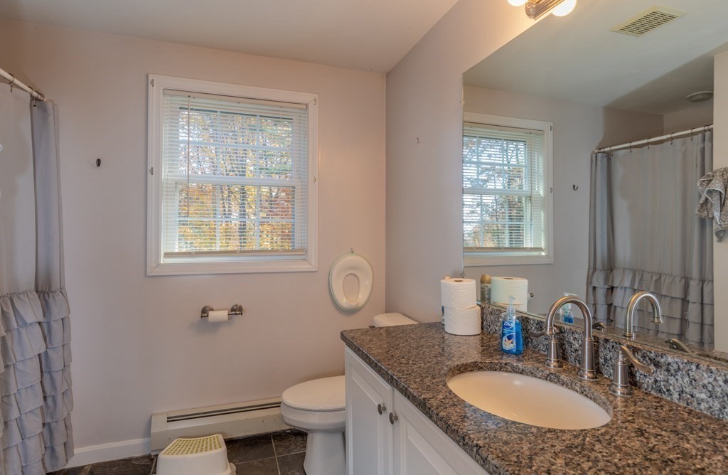 134 Piper Road Ashby, MA 01431 - Photo 7 of 19