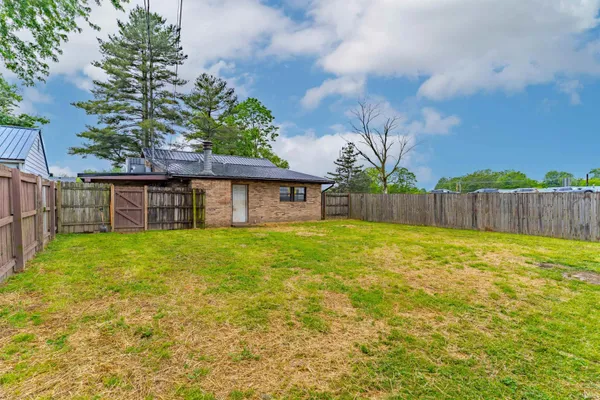 $149,900 | 1250 Maple Court, Evansville, IN 47714