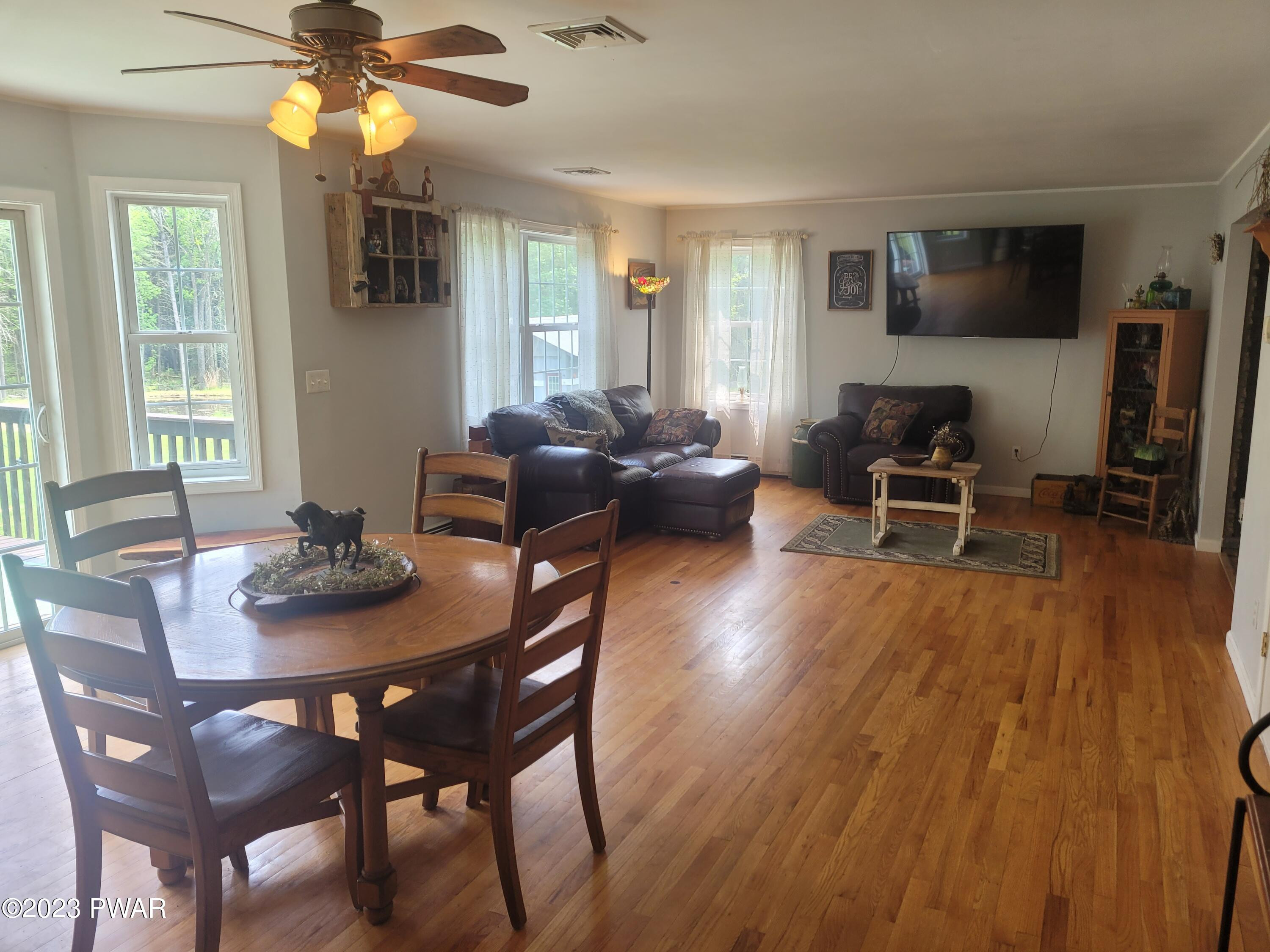 113 Foxtail Road Greeley, PA 18425 - Photo 18 of 39 20230524_135451