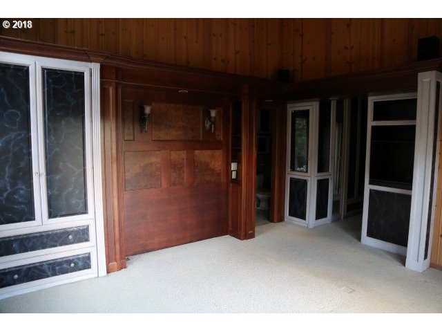 22940 South Viola Welch Road Beavercreek, OR 97004 - Photo 12 of 29 Gallery Image 12