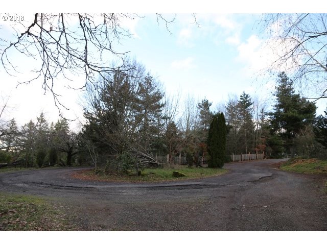 22940 South Viola Welch Road Beavercreek, OR 97004 - Photo 18 of 29 Gallery Image 18