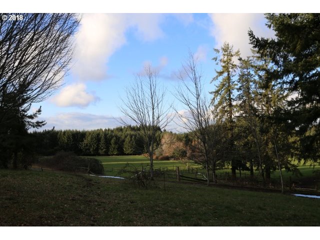 22940 South Viola Welch Road Beavercreek, OR 97004 - Photo 20 of 29 Gallery Image 20