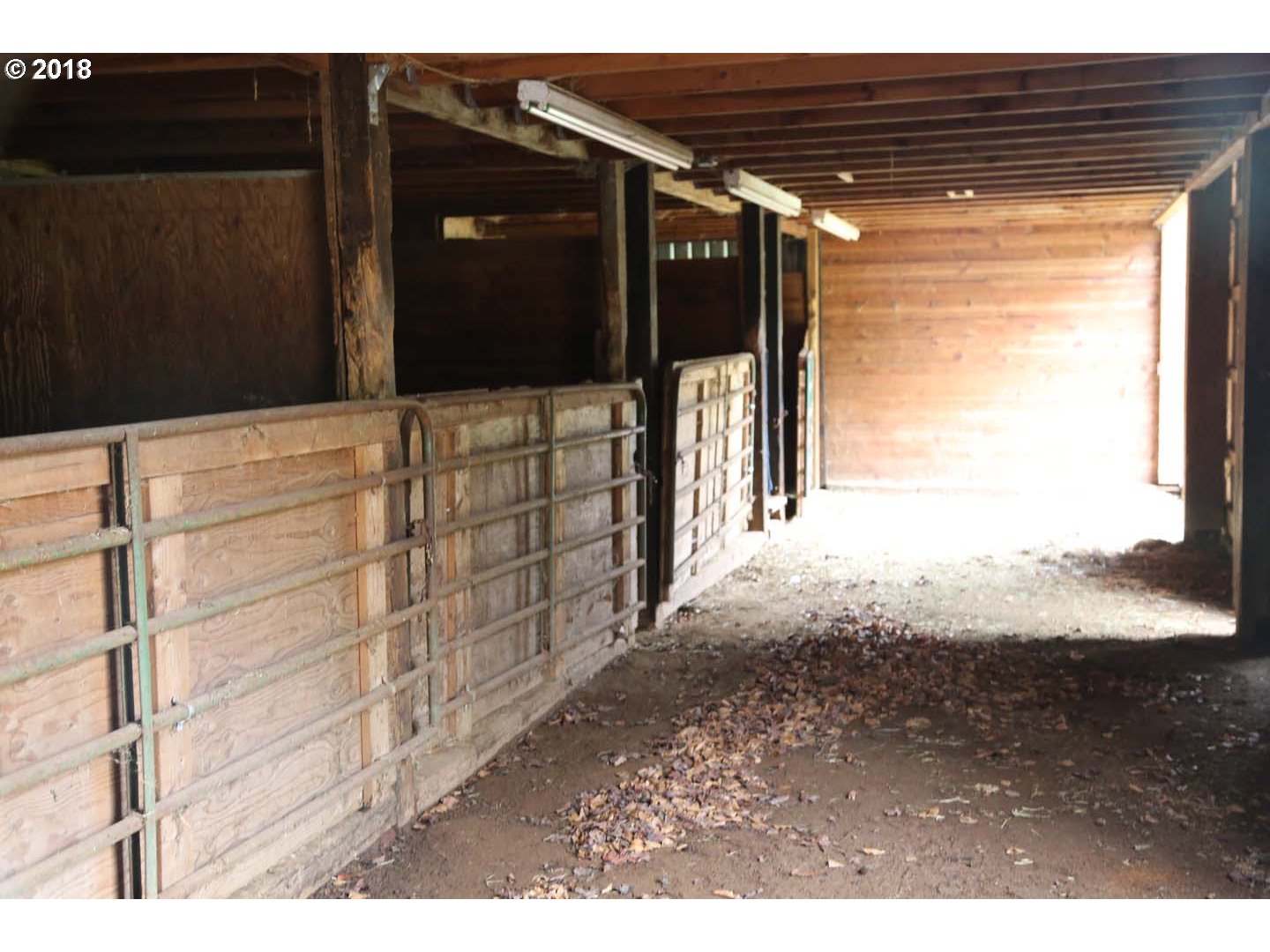 22940 South Viola Welch Road Beavercreek, OR 97004 - Photo 28 of 29 Gallery Image 28