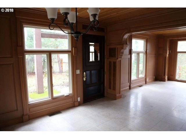 22940 South Viola Welch Road Beavercreek, OR 97004 - Photo 4 of 29 Gallery Image 4