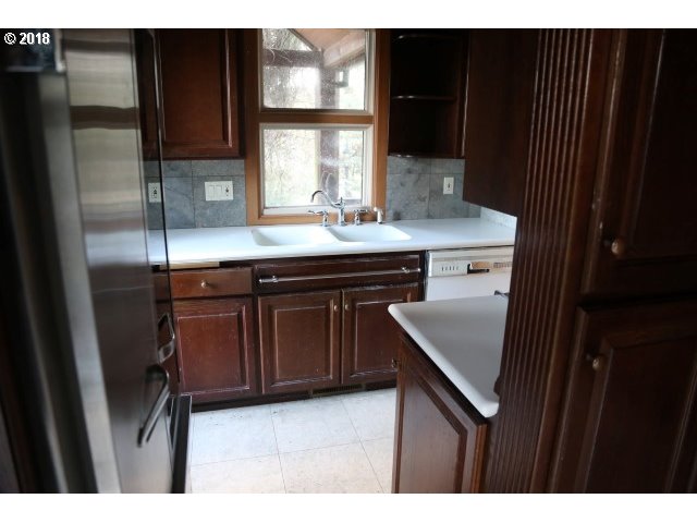 22940 South Viola Welch Road Beavercreek, OR 97004 - Photo 9 of 29 Gallery Image 9