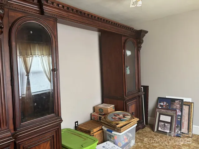 $225,000 | 164 North Mitchell Avenue, Bakersville, NC 28705