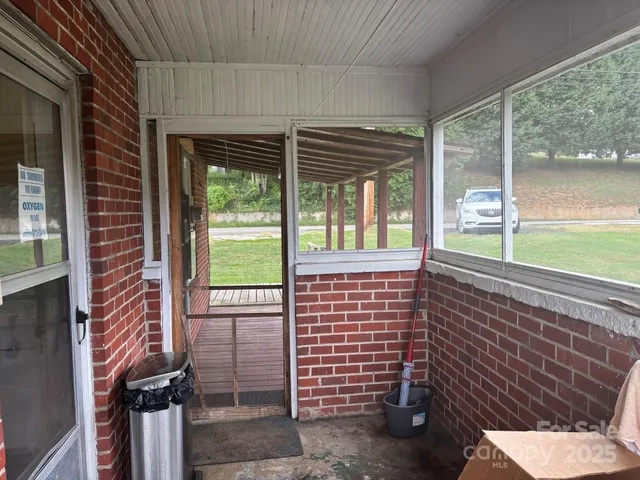 $225,000 | 164 North Mitchell Avenue, Bakersville, NC 28705