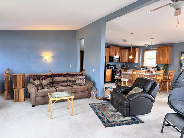 $319,000 | 368 Highpointe Loop, McGregor, IA 52157