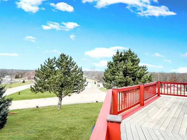 $319,000 | 368 Highpointe Loop, McGregor, IA 52157