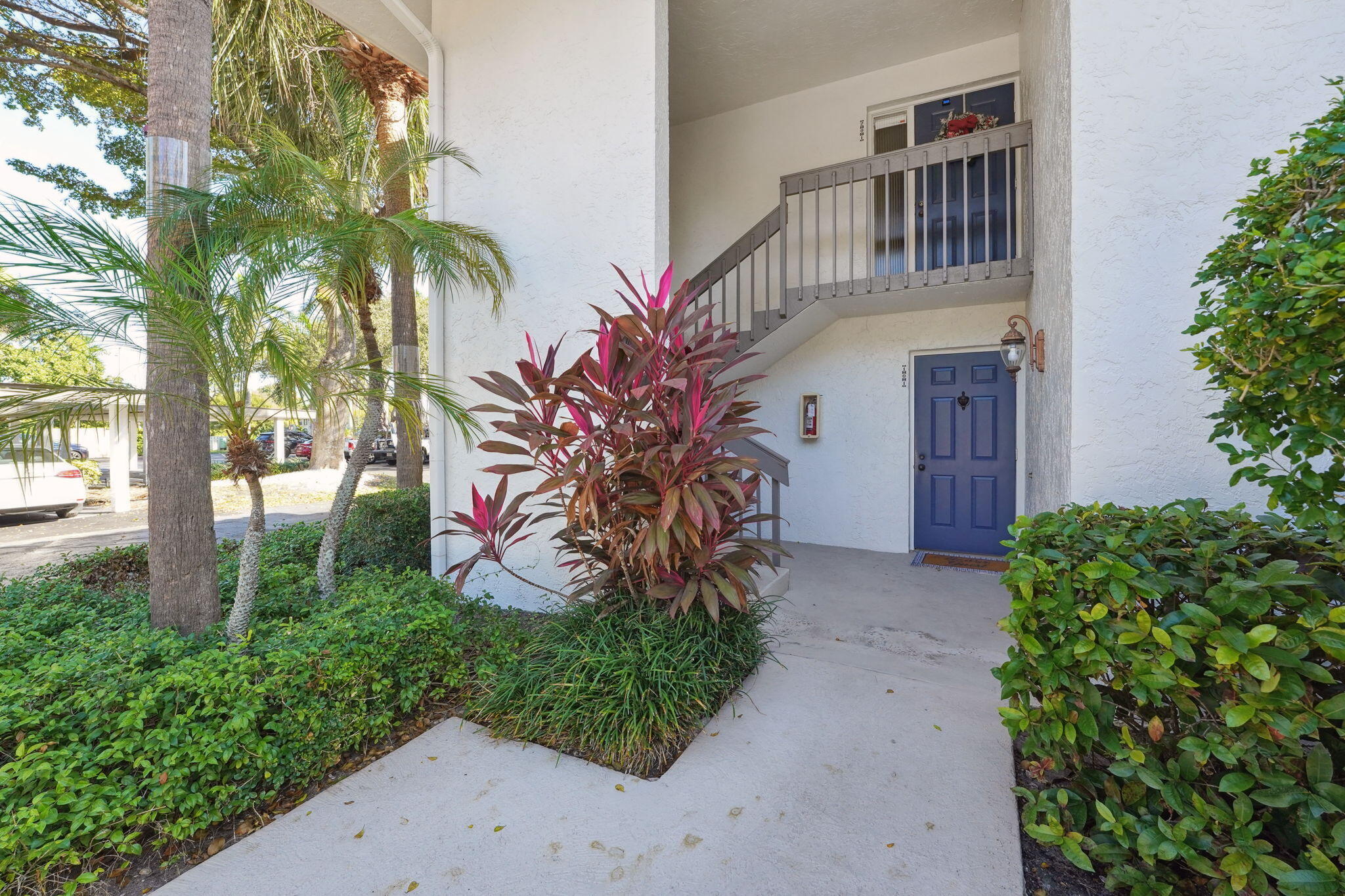100 Pelican Pointe Drive, Unit 101 Delray Beach, FL 33483 - Photo 3 of 37 Front Entry