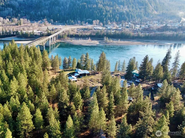 a view of a lake