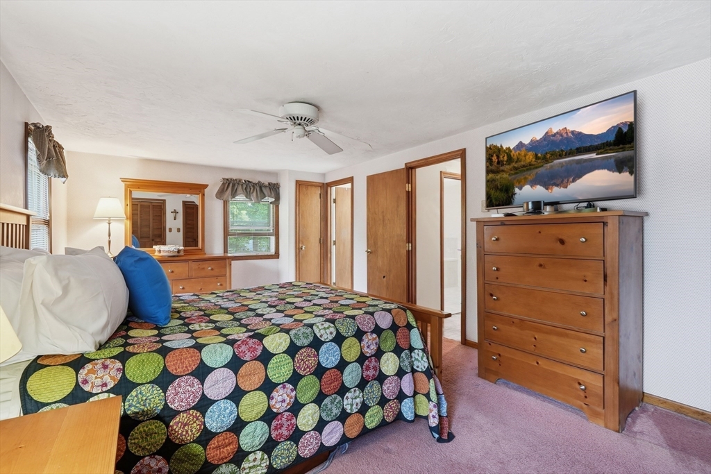 3 Barrows Road Worcester, MA 01609 - Photo 24 of 40