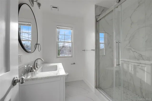 $8,500 | 1 Manhasset Avenue, Unit A, Port Washington, NY 11050