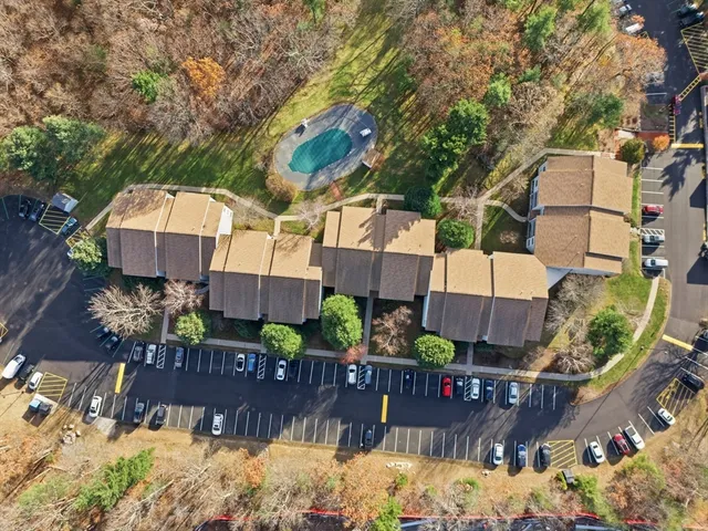 $318,000 | 2211 Franklin Crossing Road, Unit 2211, Franklin, MA 02038