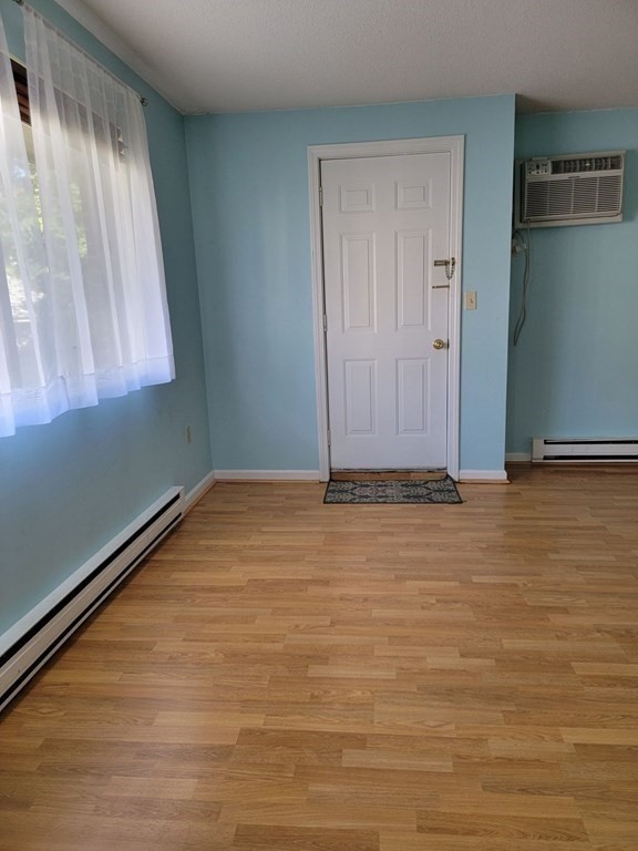 10 Rutledge Street, Unit 1E Worcester, MA 01604 - Photo 8 of 17 Gallery Image 8