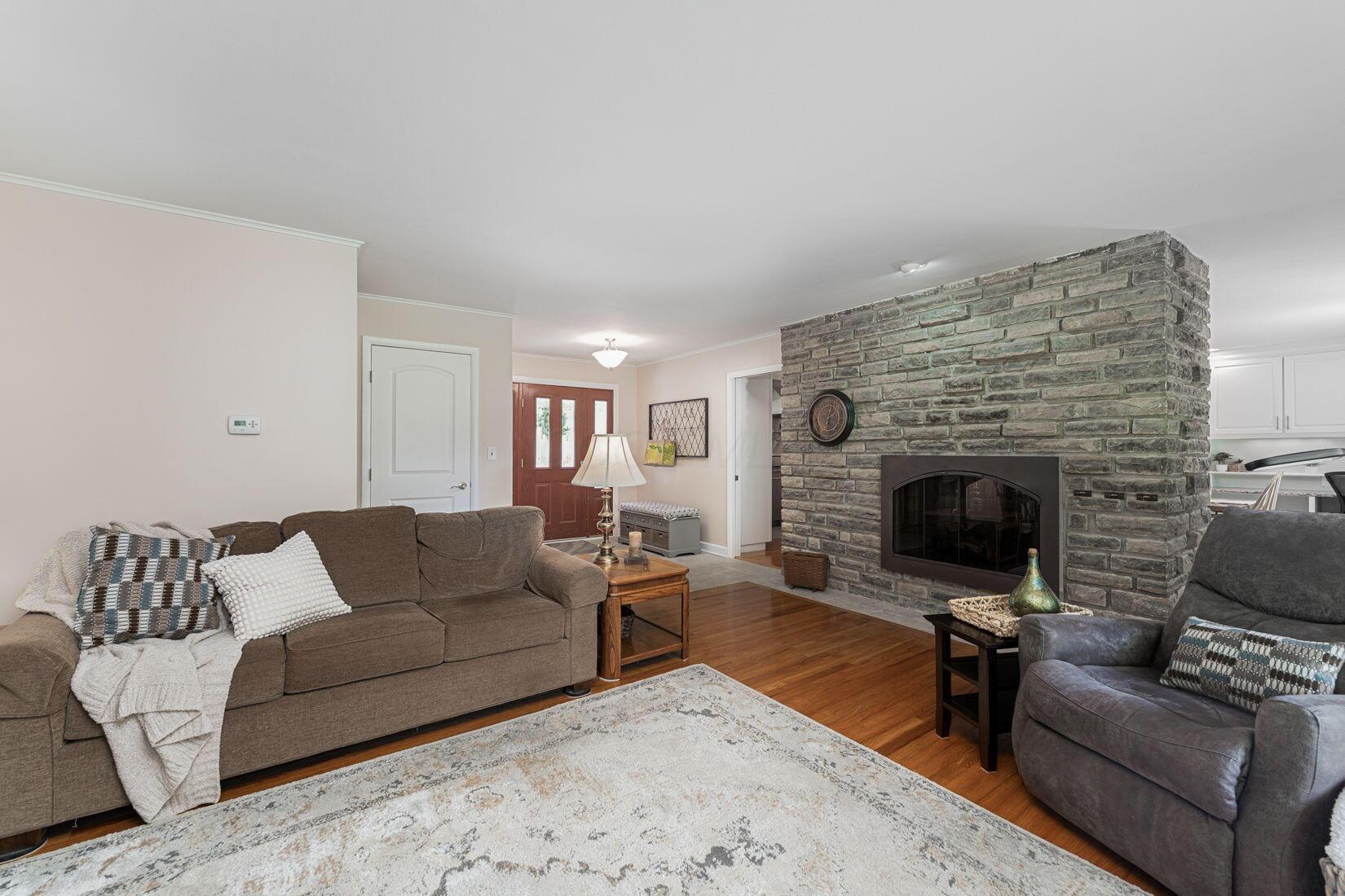 4015 Mountview Road Upper Arlington, OH 43220 - Photo 7 of 65 10-web-or-mls-Tracey Thayer - 4015 Mount