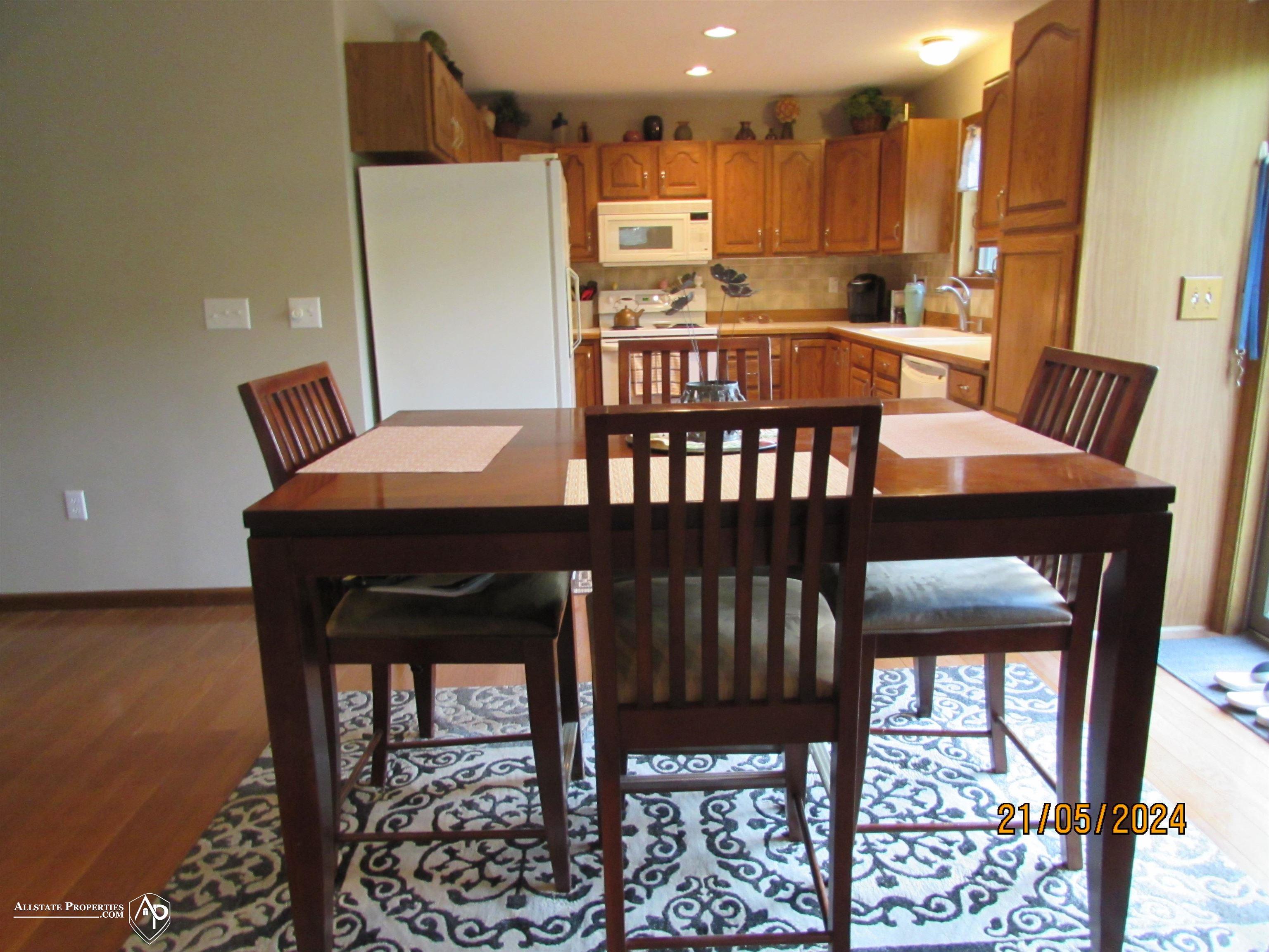 8025 East Potter Road Davison, MI 48423 - Photo 9 of 34 50142676-c748c66a-ceac-4004-a1df-98227f44fe46.JPG