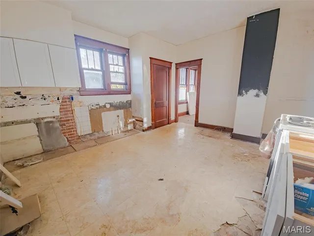 $94,900 | 506 West Clay Street, Collinsville, IL 62234