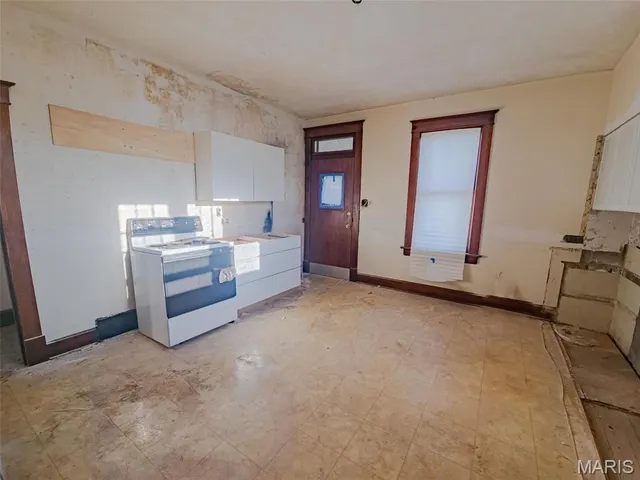 $94,900 | 506 West Clay Street, Collinsville, IL 62234