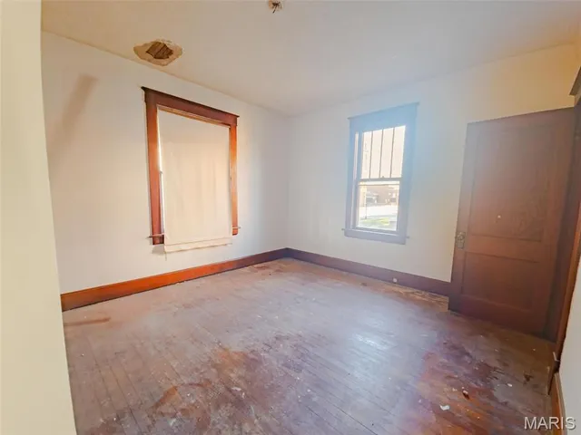 $94,900 | 506 West Clay Street, Collinsville, IL 62234