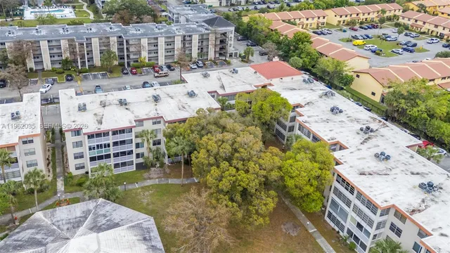 $145,000 | 2649 Northwest 48th Terrace, Unit 130, Lauderdale Lakes, FL 33313