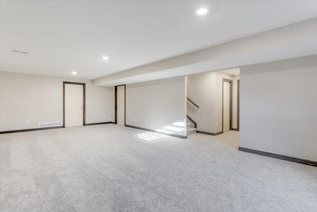 $349,900 | 429 East Karla Avenue, Haysville, KS 67060