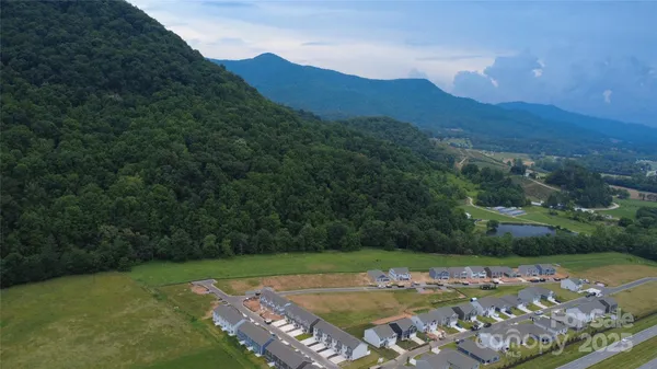 $397,690 | 135 Wildbrook Drive, Waynesville, NC 28785
