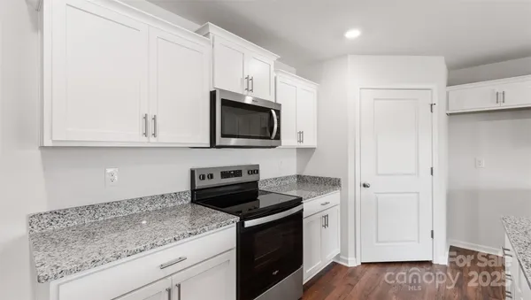 $397,690 | 135 Wildbrook Drive, Waynesville, NC 28785