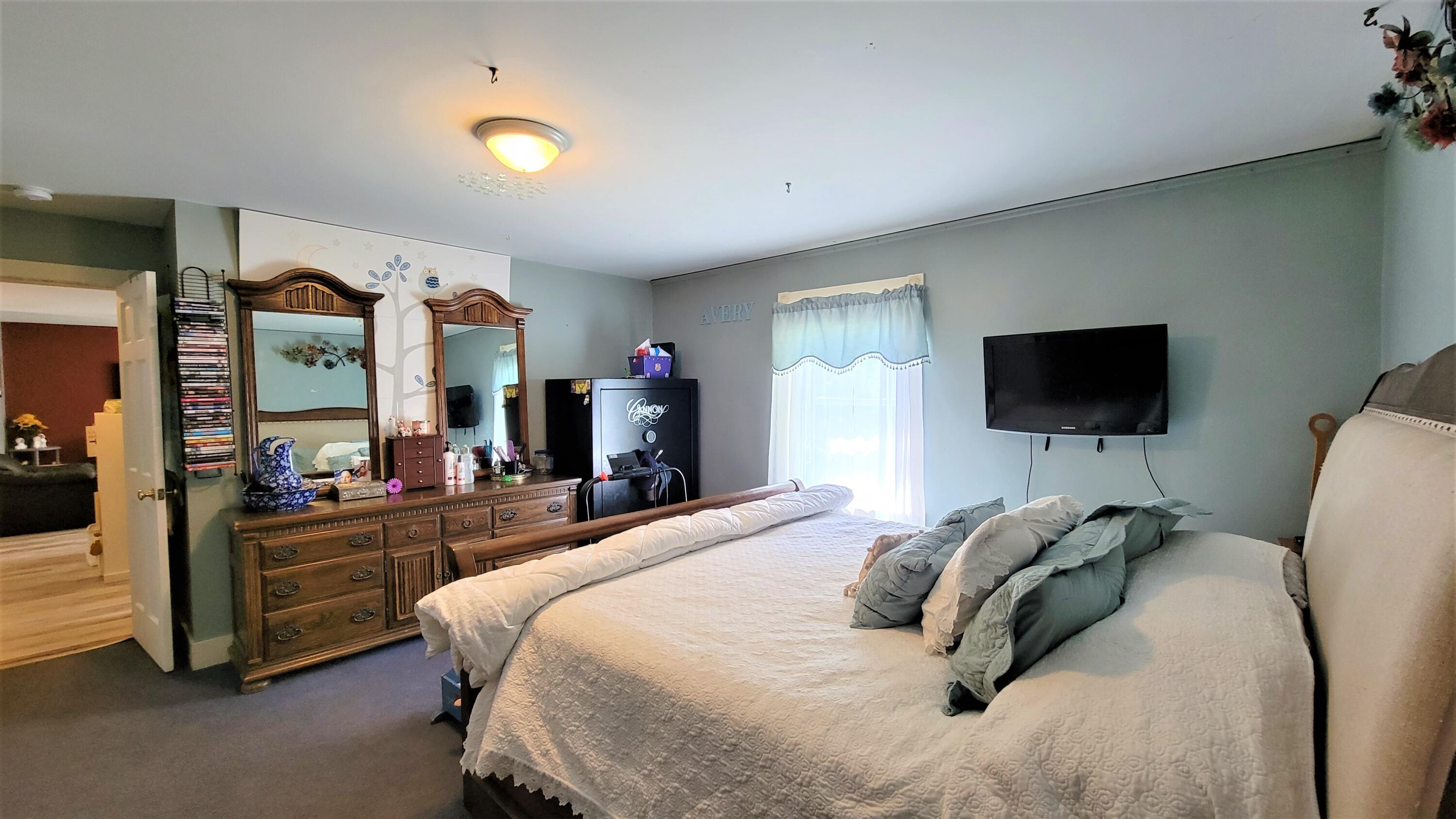 9 Meadow Brook Lane Surry, ME 04684 - Photo 28 of 42 Master BR 3