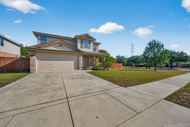 a view of a house with entertaining space