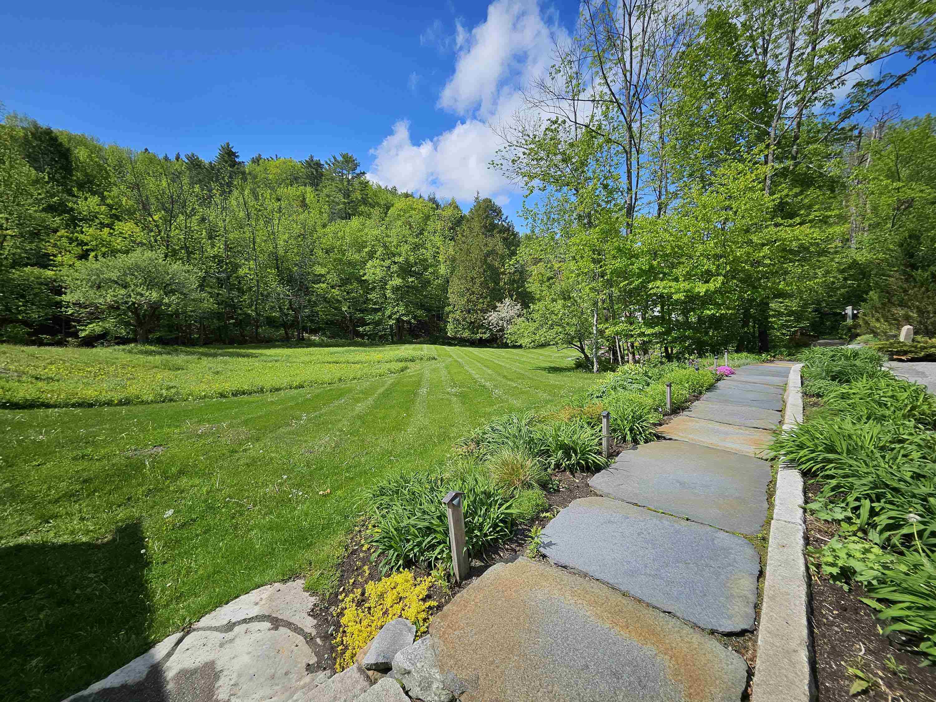 268 South Wardsboro Road Newfane, VT 05345 - Photo 8 of 51