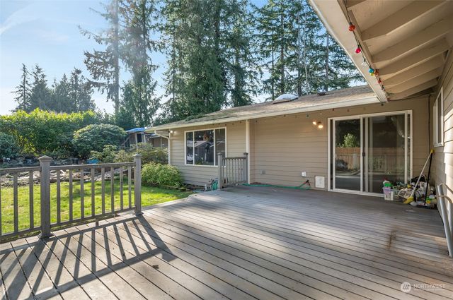 a view of an entryway