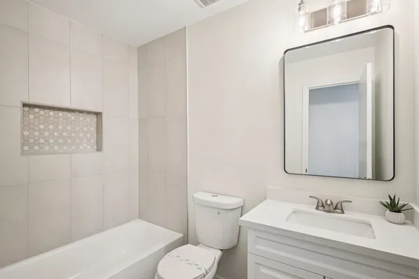 $2,000 | 11926 Panay Drive, Houston, TX 77048