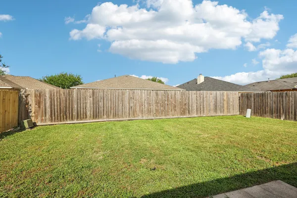 $2,000 | 11926 Panay Drive, Houston, TX 77048
