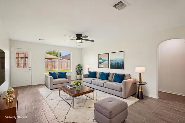 $2,000 | 11926 Panay Drive, Houston, TX 77048