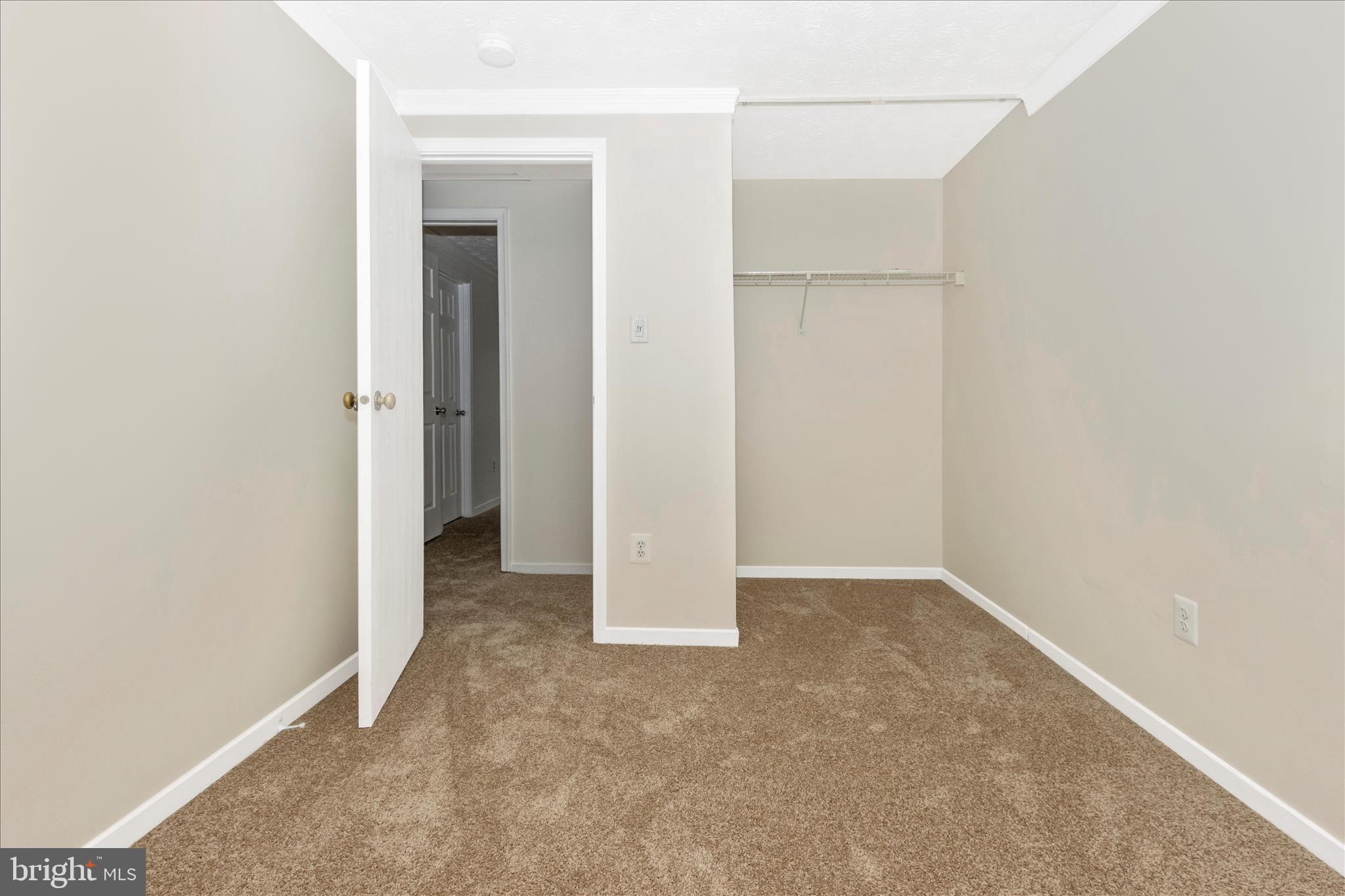 207 Contour Road Mount Airy, MD 21771 - Photo 24 of 52 an empty room with closet