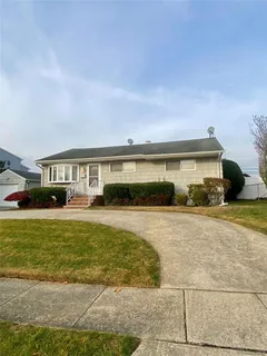 $739,000 | 816 Anderson Avenue, Franklin Square, NY 11010