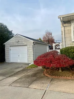 $739,000 | 816 Anderson Avenue, Franklin Square, NY 11010