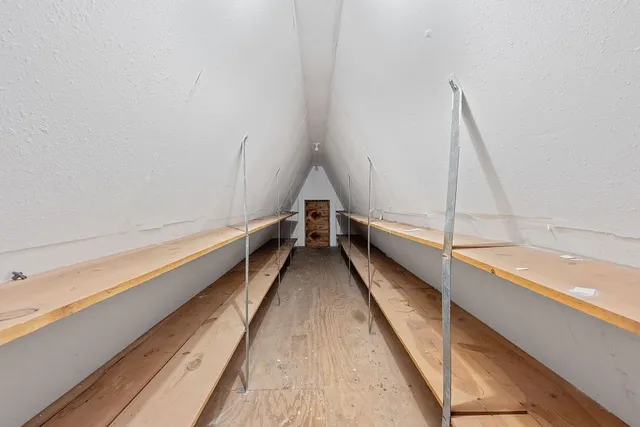 $475,000 | 909 Hudgins Street, Smithville, TX 78957