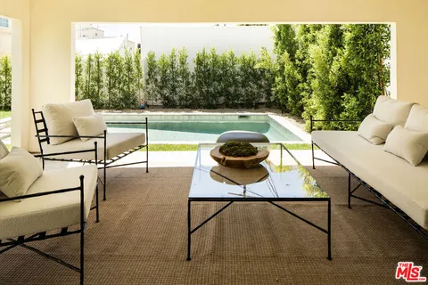 $2,999,000 | 933 South Sycamore Avenue, Los Angeles, CA 90036