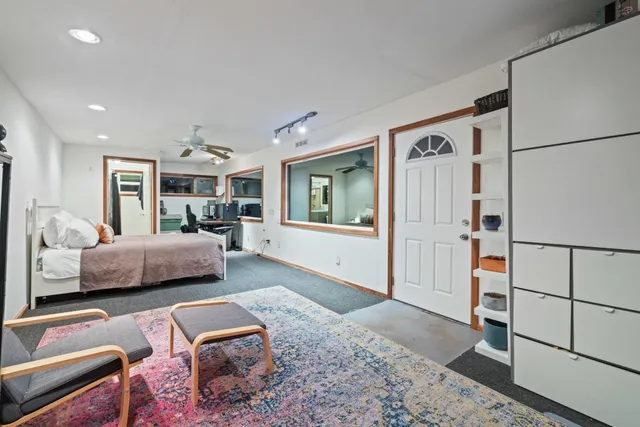 $1,200,000 | 17920 Berta Canyon Road, Salinas, CA 93907