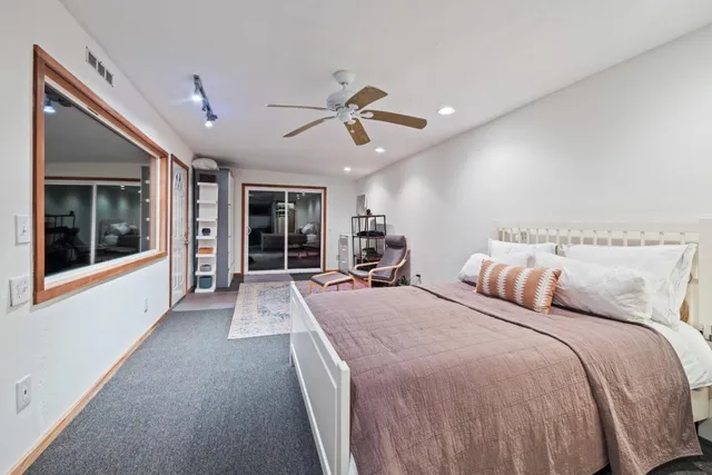 $1,200,000 | 17920 Berta Canyon Road, Salinas, CA 93907