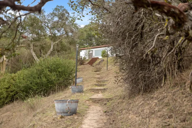 $1,235,000 | 17920 Berta Canyon Road, Salinas, CA 93907