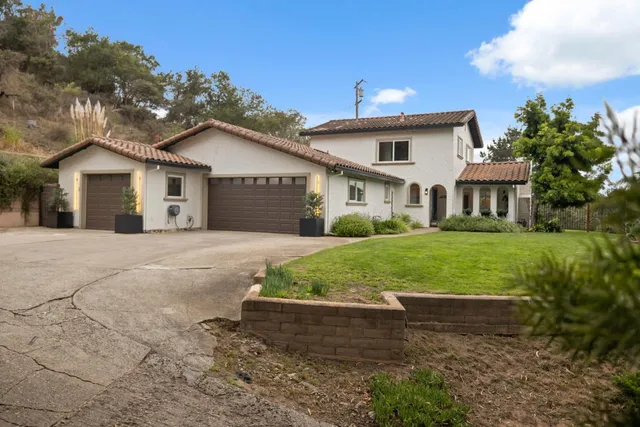 $1,235,000 | 17920 Berta Canyon Road, Salinas, CA 93907
