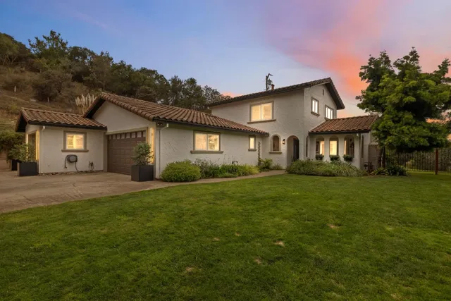 $1,235,000 | 17920 Berta Canyon Road, Salinas, CA 93907