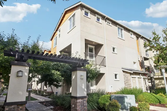 $1,288,000 | 1297 Coyote Creek Way, Milpitas, CA 95035