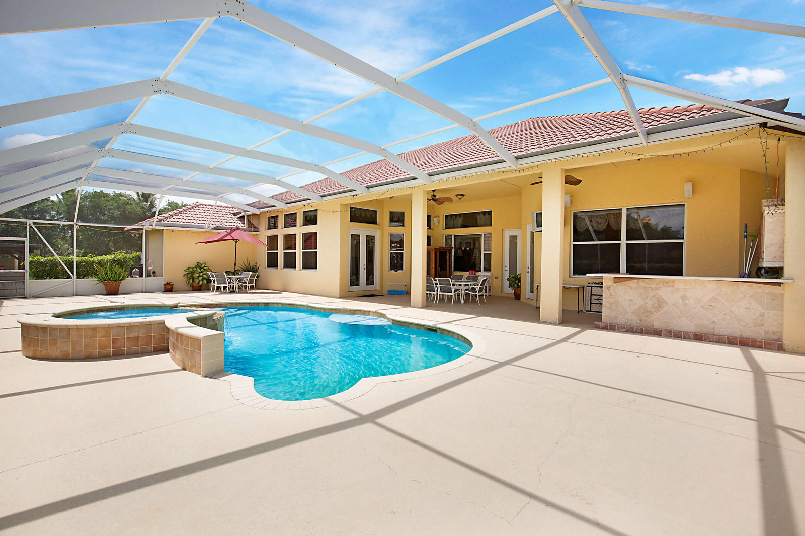 2880 B Road Loxahatchee, FL 33470 - Photo 22 of 52 SCREENED POOL & PATIO